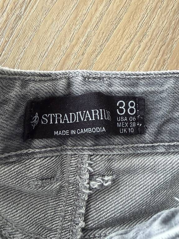 Hosen: Hot-Pants Grau – Gebraucht aus Bleienbach von Chi_Cari 2