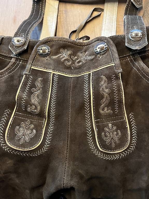 Pantalons: Trachtenlederhose Damen 36 – D'occasion à Malans par Tartaruga74 3