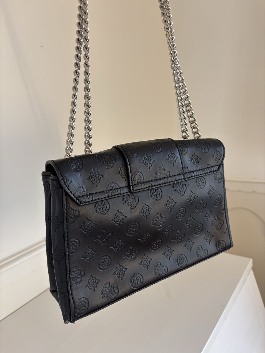 Guess Taschen für Damen: Handtasche Guess – Gebraucht aus Solothurn von lex_123 1