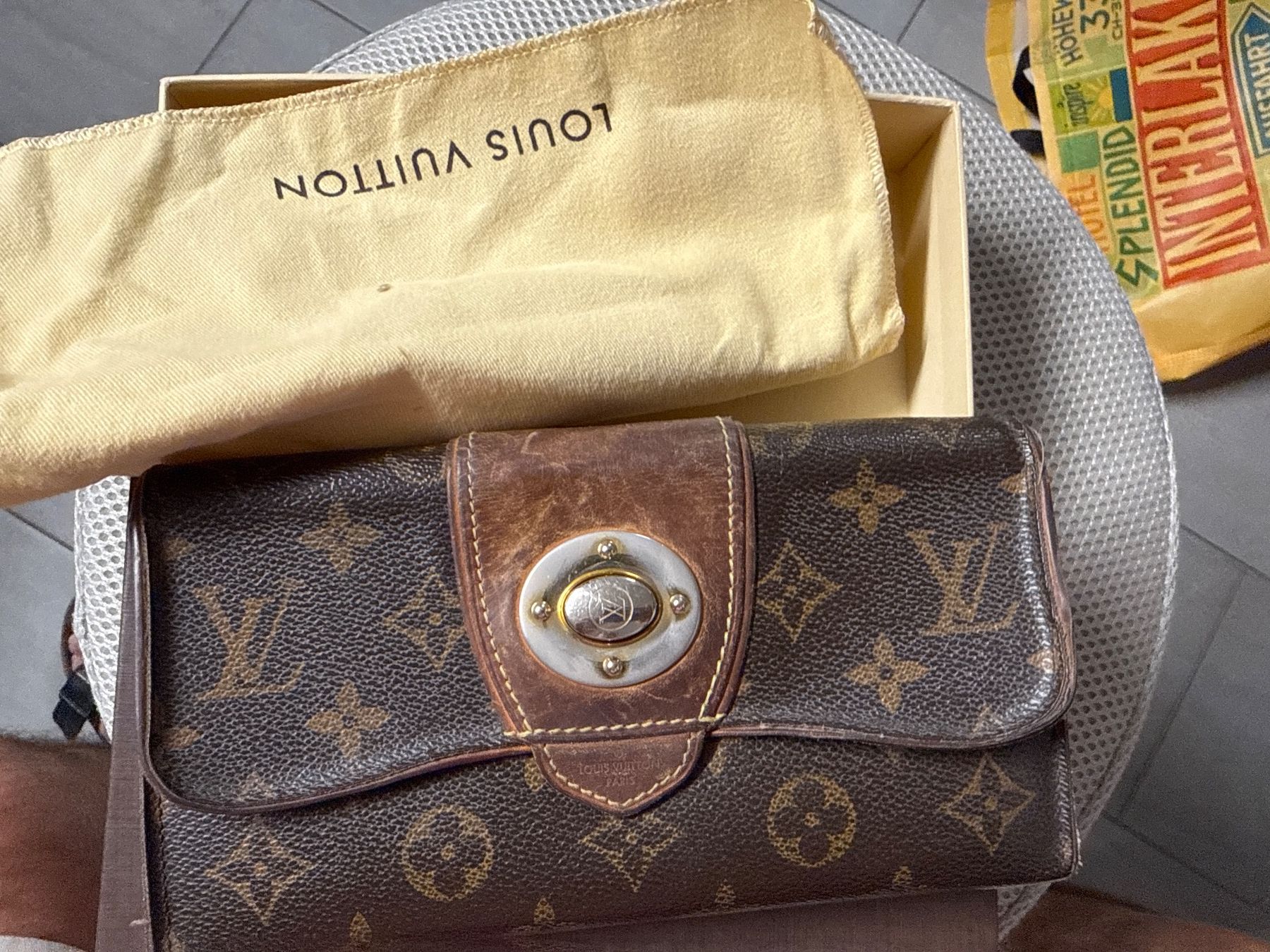 Louis Vuitton Portamonete: Louis Vuitton Brieftasche gross – Usato da Pfeffingen venduto da Allhandelklgwatches