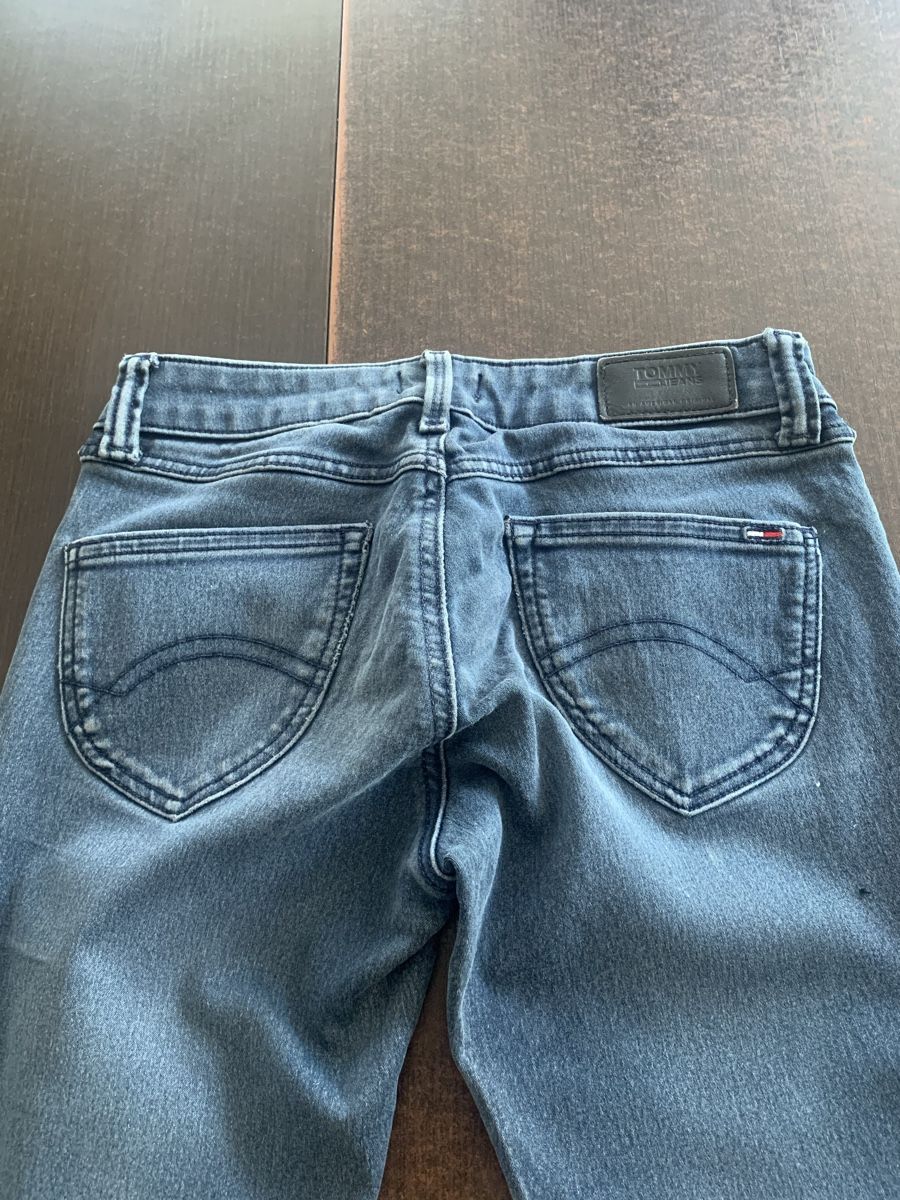 Tommy Hilfiger Jeans: Jeans Tommy taille 25/32 – Gebraucht aus Domdidier von qatar1973 6