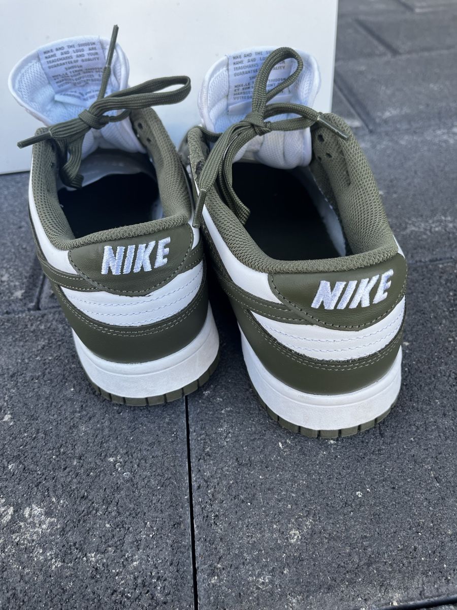 Nike Herrenschuhe: Nike dunk low weiss/olivegrün Gr. 44 – Neu (gemäss Beschreibung) aus Hinwil von dire07 3