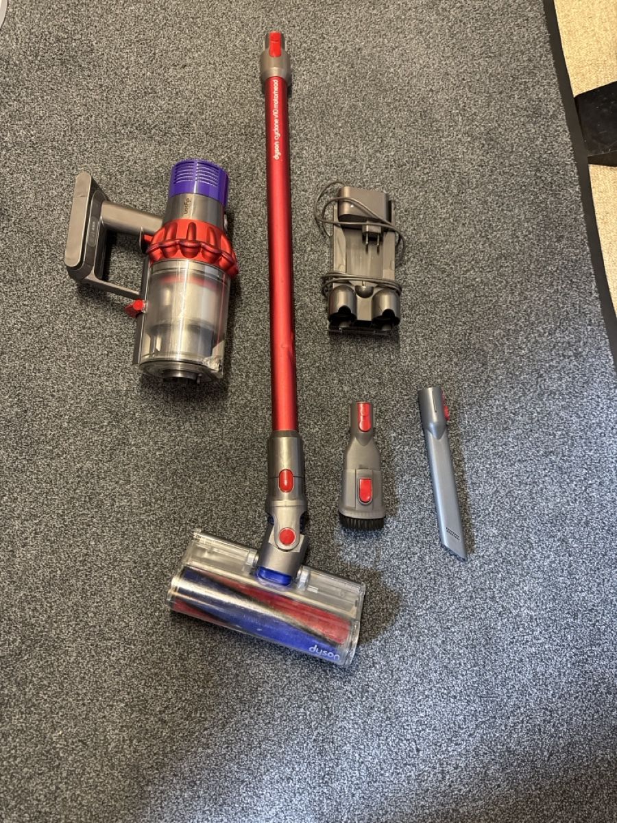 Dyson Aspirapolveri & Accessori: Dyson  Cyclone v10 Motorhead – Usato da Landquart venduto da Nnf007 4