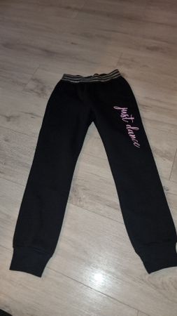 Schwarze "Just Dance" Hose, neu thermo 8-9 j