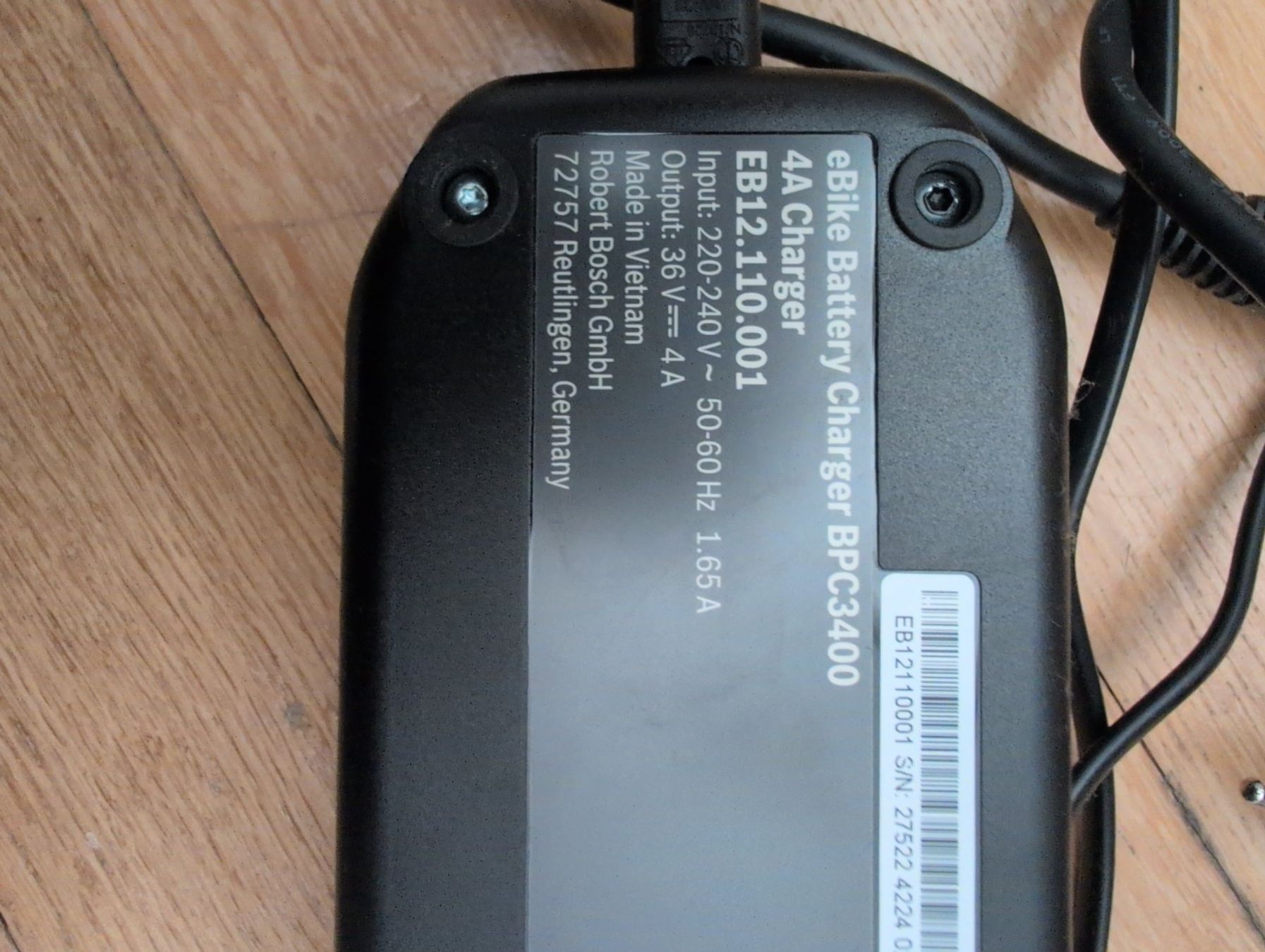 Bosch Chargeurs: Bosch ebike Ladegerät Smart System 4A – D'occasion à Visperterminen par jmvispi 1