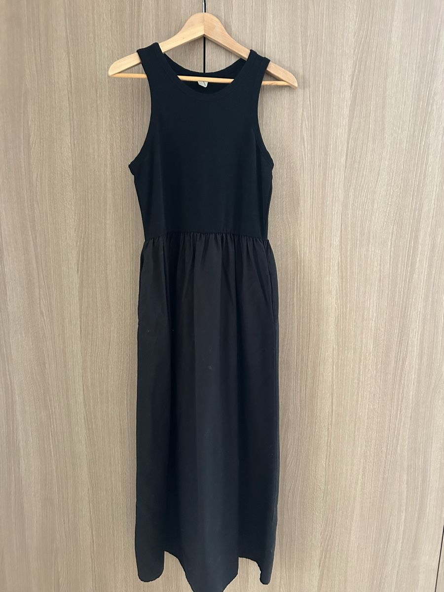 Arket Kleider: Robe noire Arket taille M bon état – Gebraucht aus Signy von Chloe79