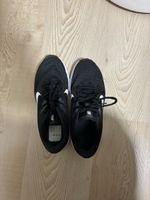 Nike Laufschuhe Grösse 38.5
