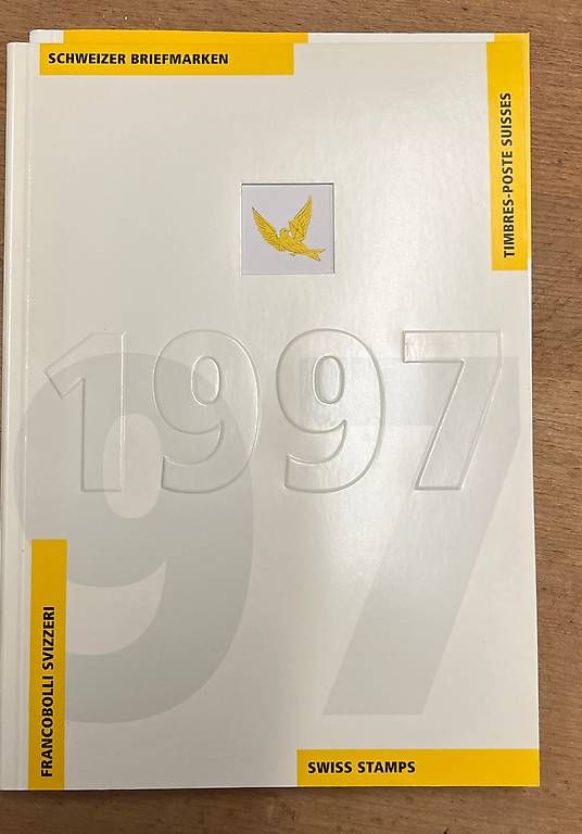 Tutti i francobolli: Heft Schweizer Briefmarken 1996 bis 2000 – Usato da Uetikon am See venduto da kun_6knp 1