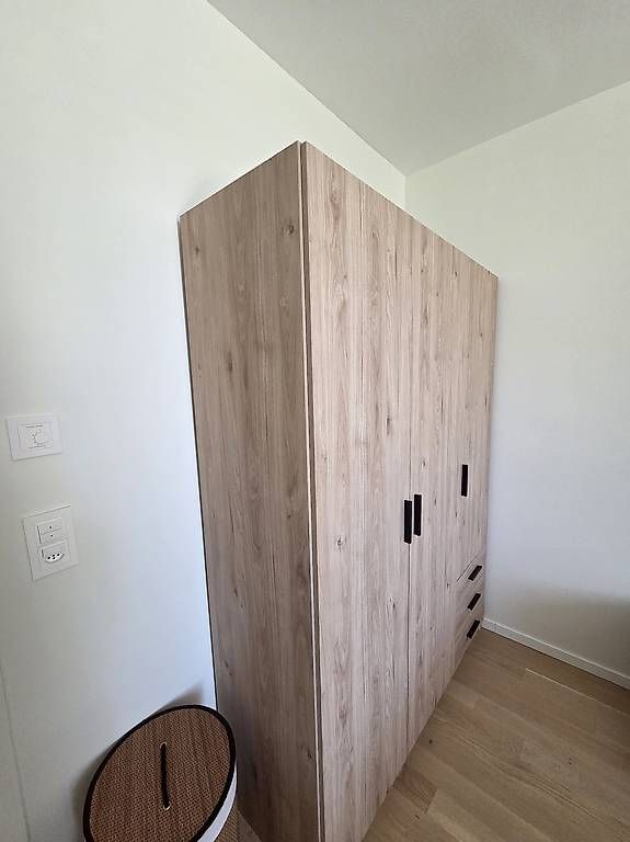 Armadi: Armoire à portes battantes AMSTERDAM – Usato da Renens VD venduto da ced_b62x 1
