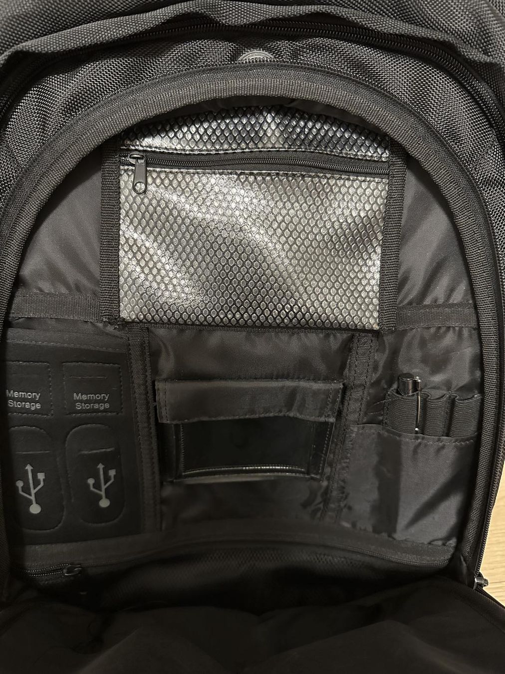 Alienware Rucksäcke: Alienware Rücksack  – Gebraucht aus Sevelen von  1