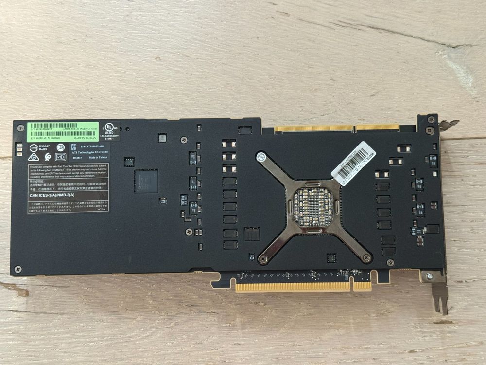 AMD Radeon Instinct MI50 32GB S/N: 692120000655 (Gebraucht) (Gebraucht ...