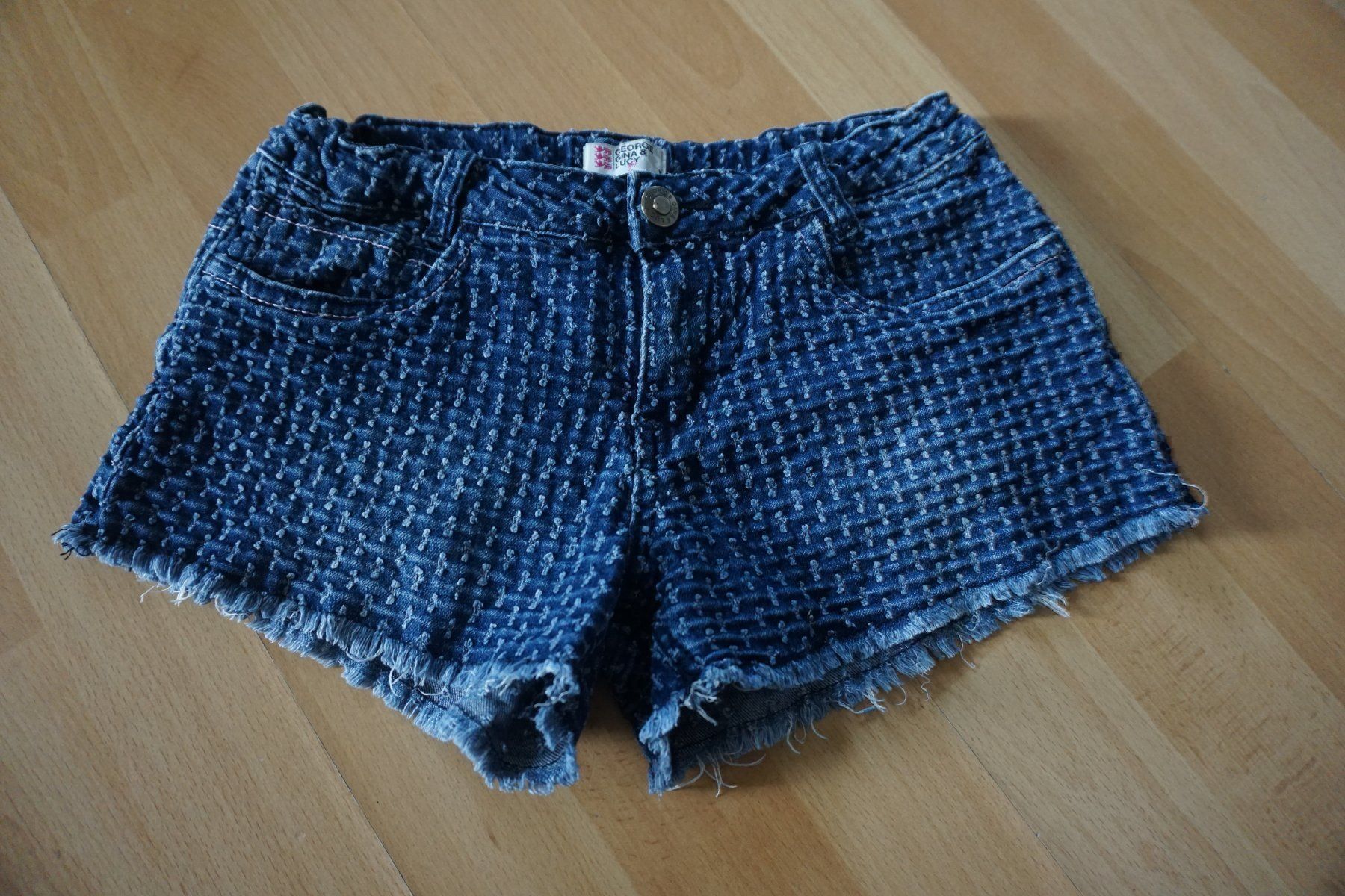 Hosen: Shorts Gr.152 – Gebraucht aus Zürich von einalemjena