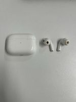 Apple AirPods Pro (Ladeschwierigkeiten links)