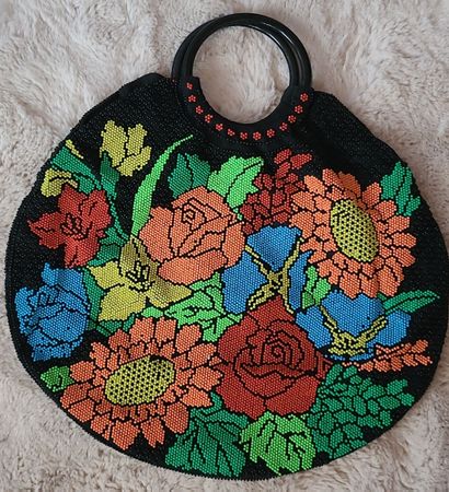 Handtasche bestickt mit Perlen Blumenmuster vintage 70er Jah