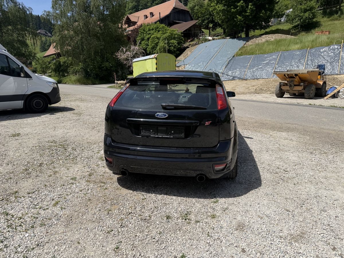 Ford Autos: Ford Focus ST 2.5   – D'occasion à Trubschachen par mei_yhb2 4