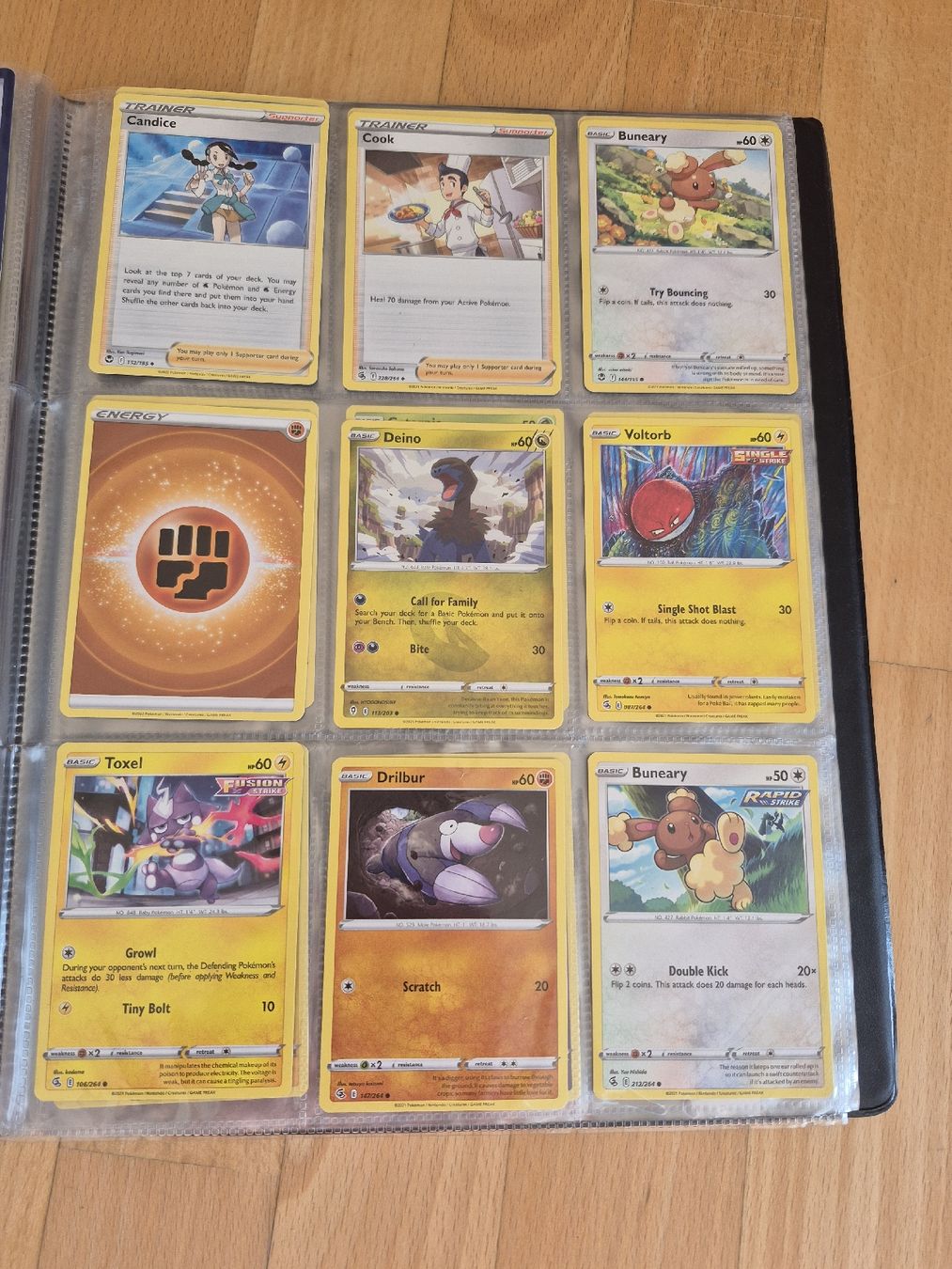 Pokémon Carte collezionabili: Pokemon Album – Usato da Silvaplana venduto da suwiss22 4