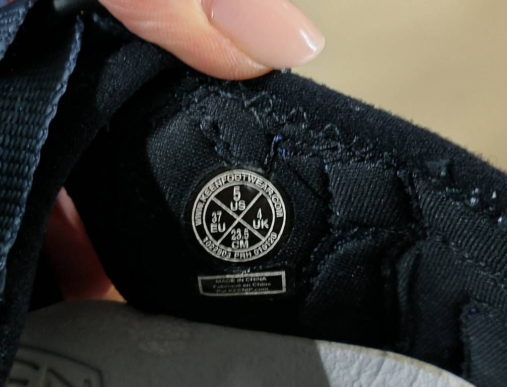 Scarpe per ragazzi: Keen Sandalen Gr. 37 – Usato da BUCHRAIN venduto da MPicardH 1