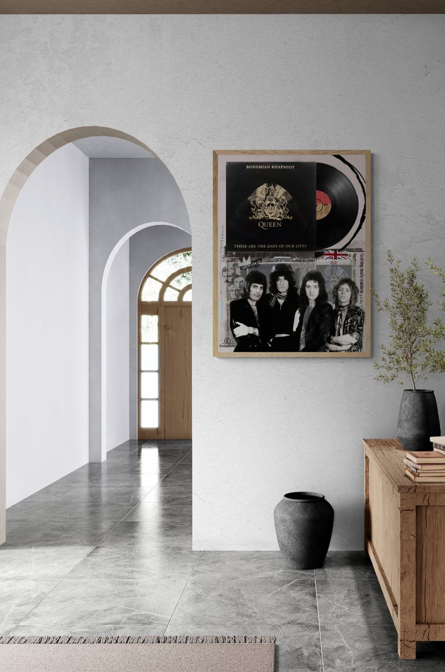 Foto & Immagini: Vinyl Queen – Nuovo e nell'imballaggio originale da Hergiswil NW venduto da WonderprintsCH 1
