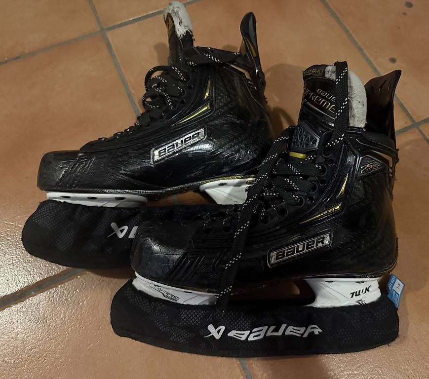 Patins à glace: Pattini Bauer 2S – D'occasion à Lodrino par Jade80