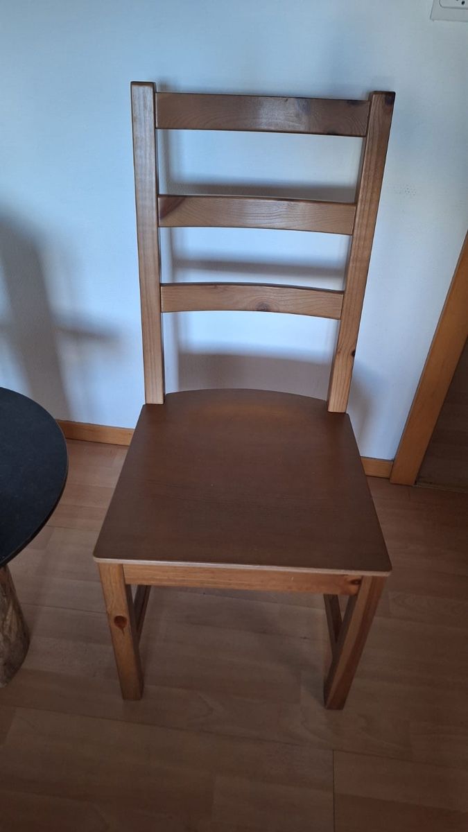 Ikea Chaises: Stuhl IKEA Nordviken, Kiefer, Antikbeize – D'occasion à Römerswil LU par Icehead