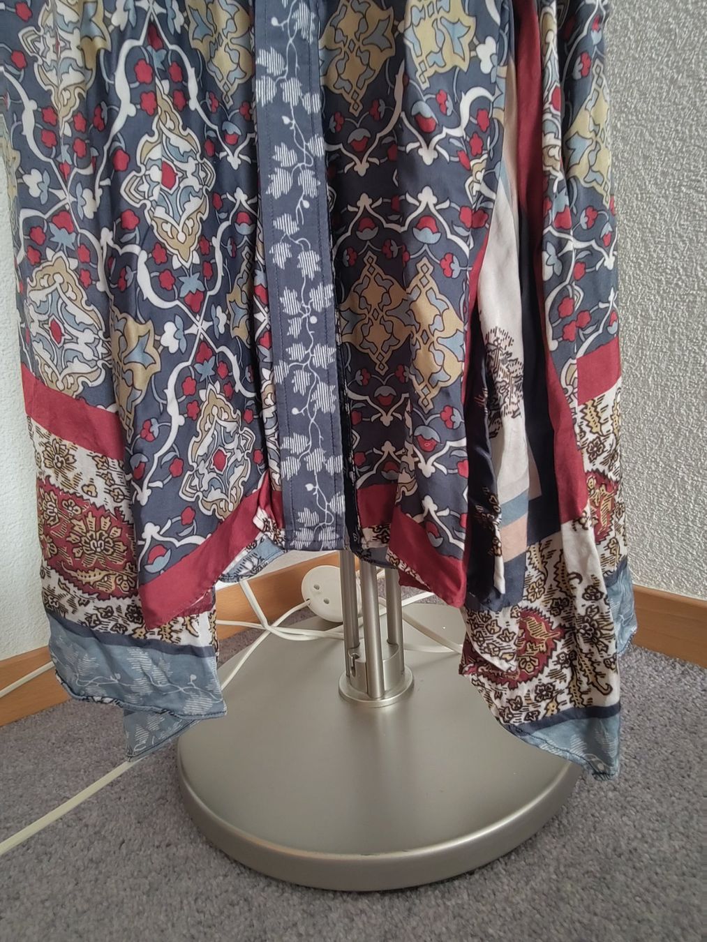 Massimo Dutti Vestiti: Massimo Dutti Maxi- Kleid Ethno-Muster Gr. 36 neuw – Usato da Arbon venduto da Franca1979 3
