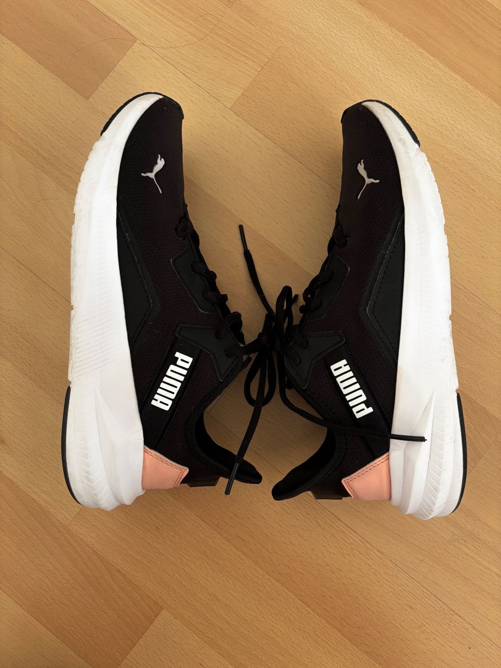 Puma Scarpe da donna: Sportschuhe – Usato da Bern venduto da ViksiBash 1