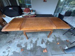 Sehr robuster Echtholztisch (Kirsche) doppelt ausziehbar