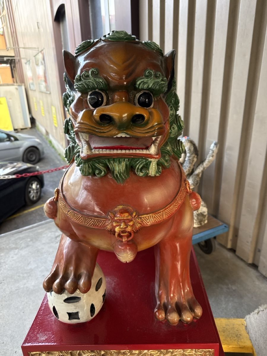 Statuette: Asiatische Löwenstatue – Usato da Zwingen venduto da Eiphone 6