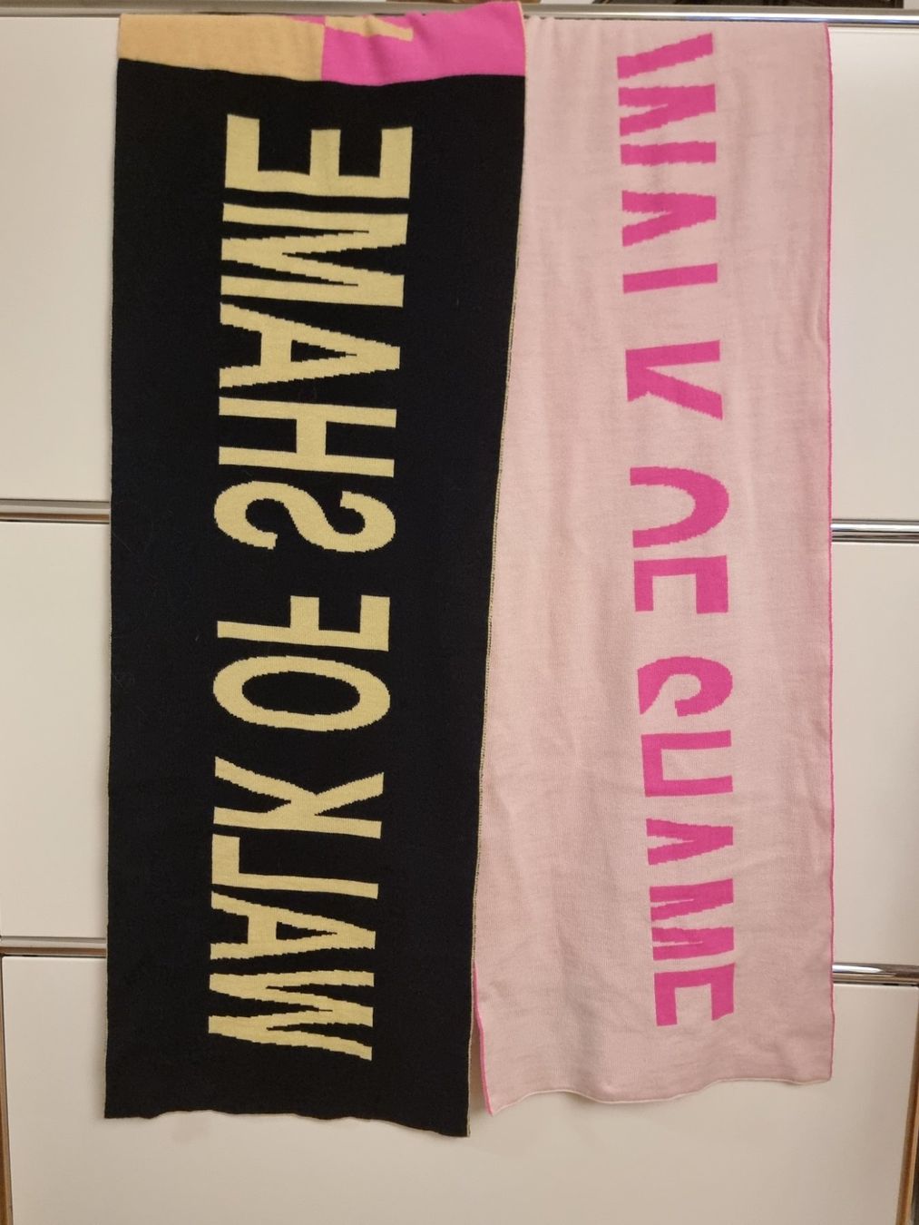 Foulard & Sciarpe: Oversized Schal - Walk of Shame – Nuovo (secondo la descrizione) da Zürich venduto da Nala2811 1