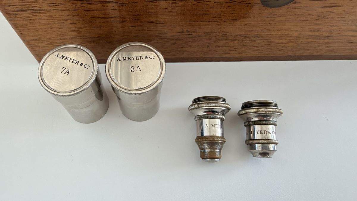 Microscopi: MICROSCOPE MARQUÉ A. MEYER & CO, ENGE-ZÜRICH – Usato da Biel/Bienne venduto da pvintage 5