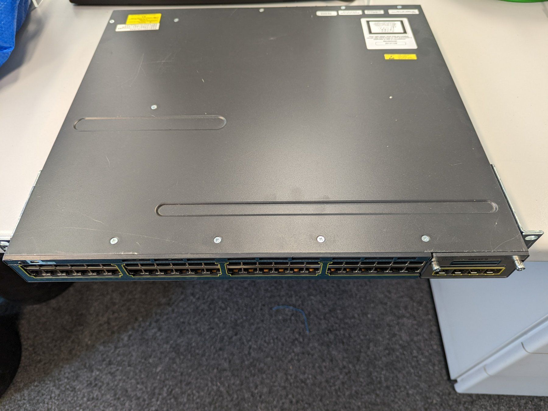 Cisco Hubs & Switches: Cisco WS-3560X-48T-E Switch + Network Module (C3KX-NM-1G) – Gebraucht aus Glattpark (Opfikon) von Jams02 2