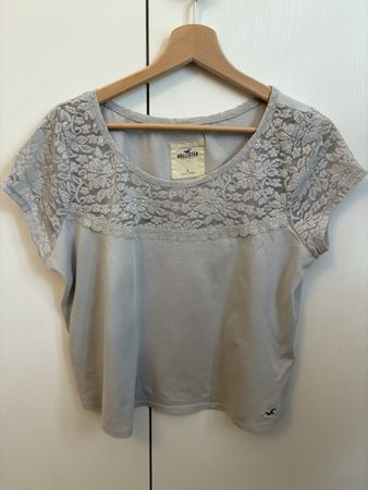 Hollister Lace Trim