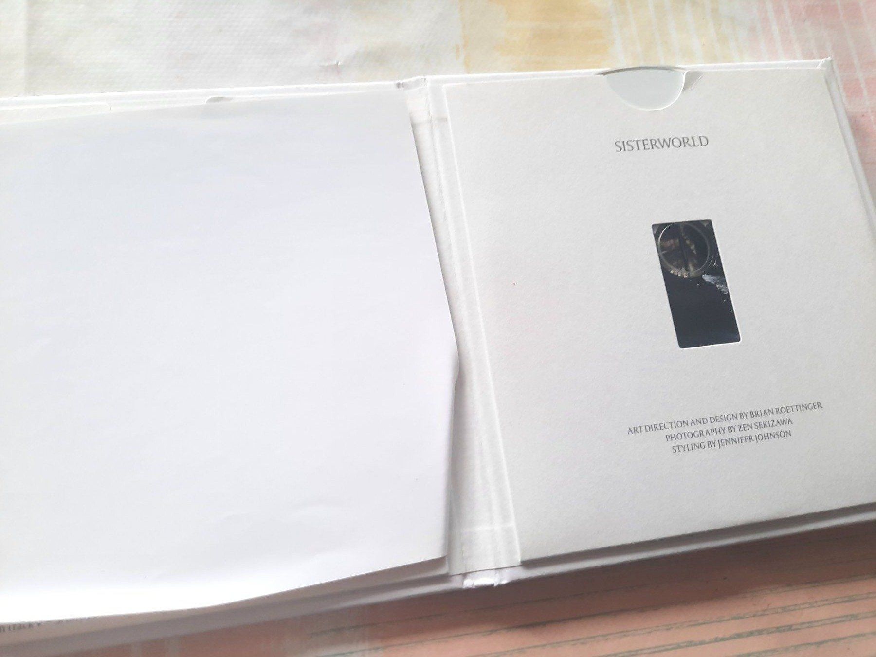 CDs: Cd Liars - Sisterworld – Gebraucht aus Pully von bro_n52j 3
