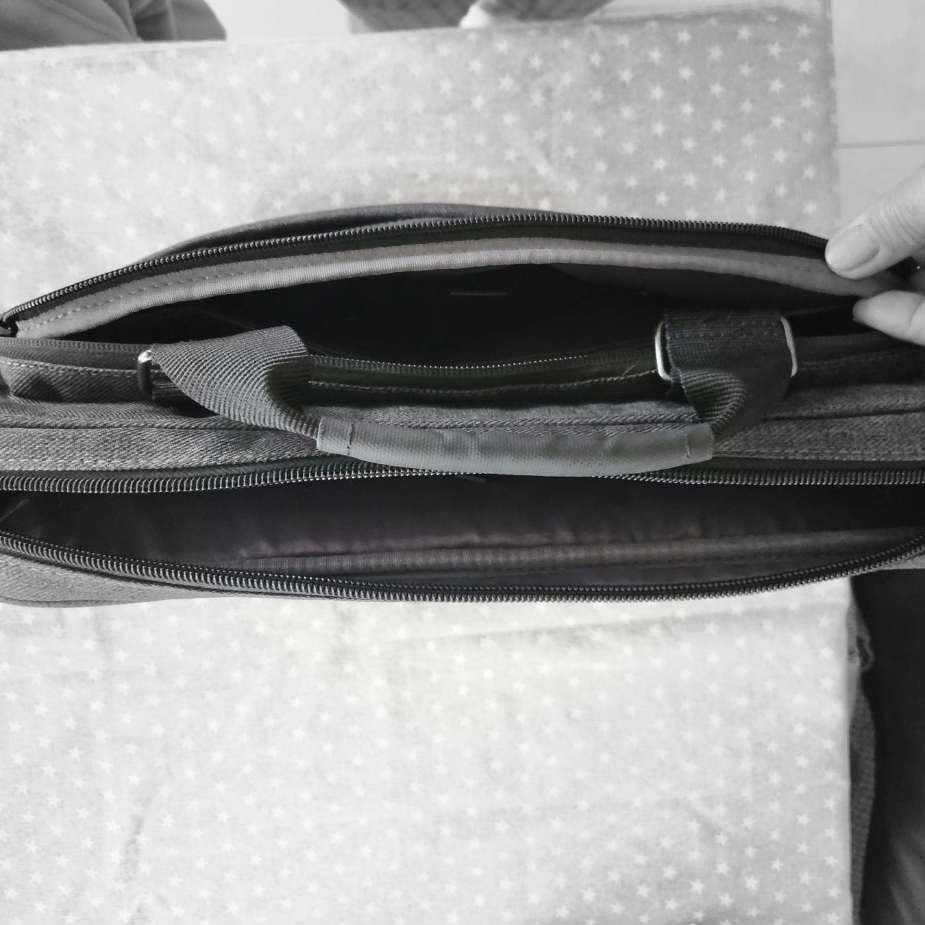 Borse: HP Notebook Tasche  Gewebe strapazierbar mit USB Anschluss – Nuovo (secondo la descrizione) da Unterägeri venduto da ani_pn8n 5