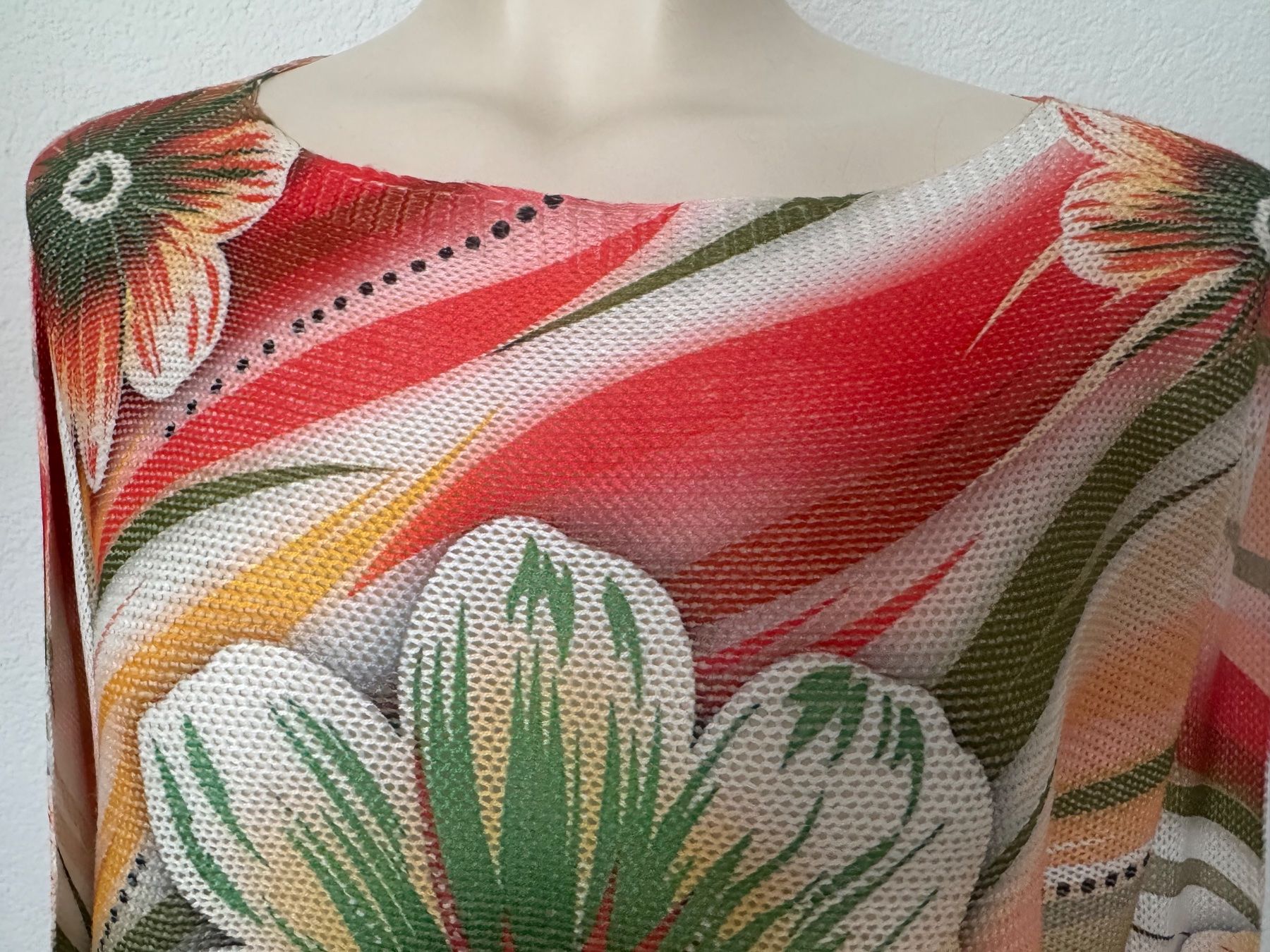 Pulls & Sweat-shirts: PULLOVER ONE SIZE – Neuf (Voir description) à Walperswil par So1me25 4
