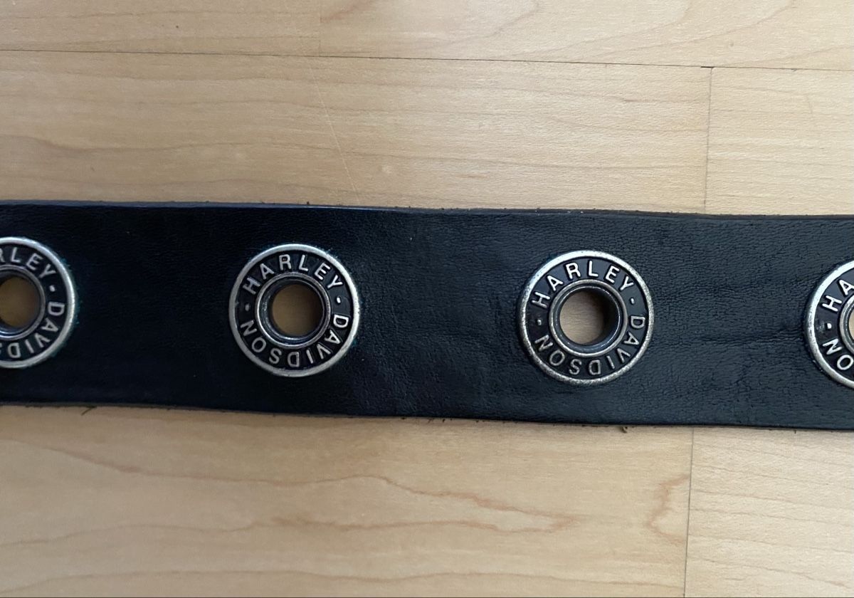 Harley-Davidson Gürtel: Harley Davidson Ledergurt 106 lang cm 3,5 cm breit – Gebraucht aus LUZERN von Supigers 3