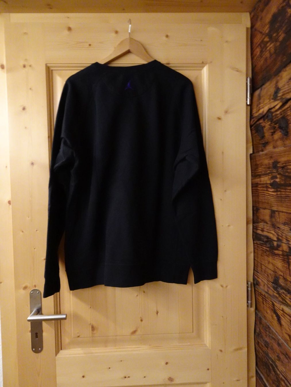 Nike Maglioni & Felpe: Schwarzer Nike Air Pullover Gr. XL - 425225 – Usato da Küssnacht am Rigi venduto da Good4Deckeli 1