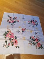 Weisses Satin Foulard handbemalt