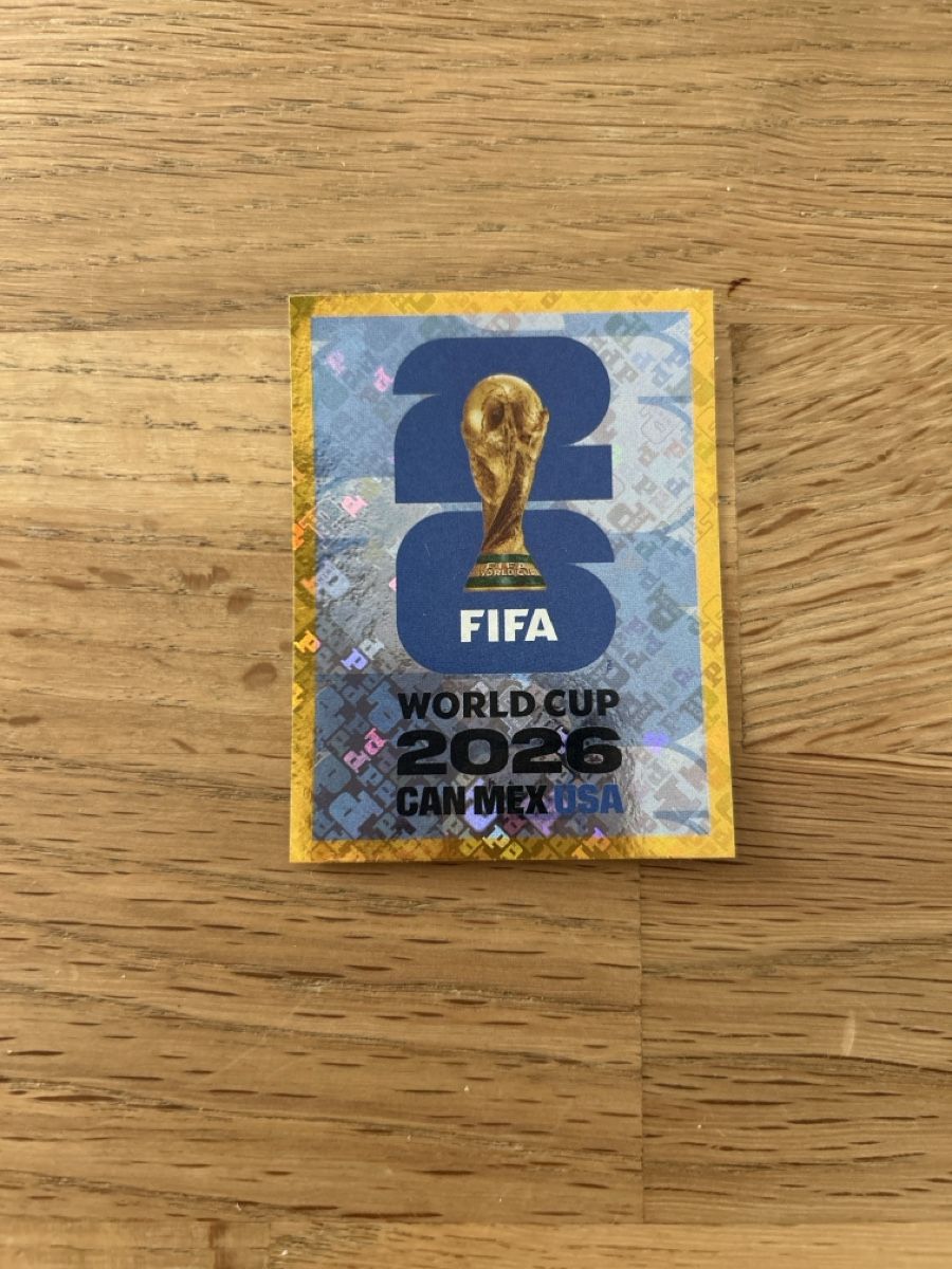 Panini Carte collezionabili: Panini FWC 8 – Nuovo (secondo la descrizione) da Bern venduto da cin_r7xm