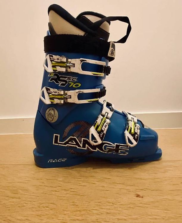 Chaussures garçon: CHAUSSURES DE SKI LANGE RACE ENFANT    – D'occasion à Crans VD par SunDance20 1