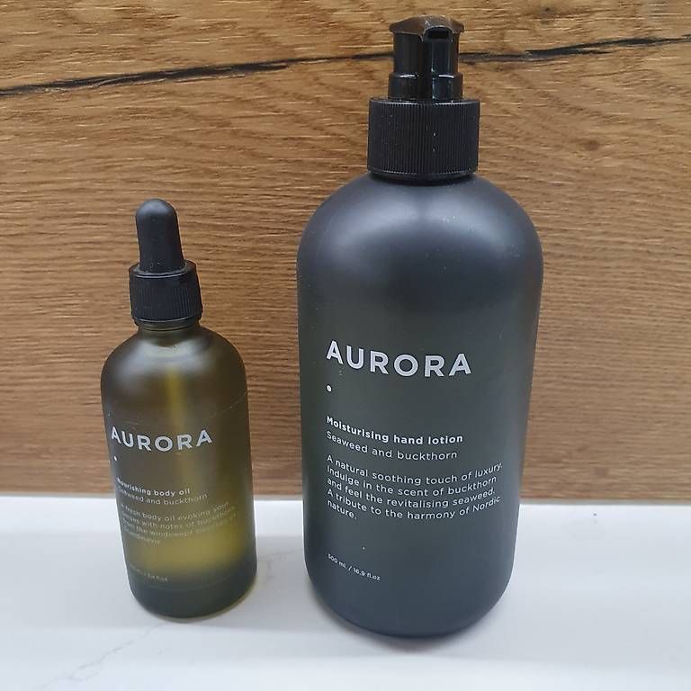 Feuchtigkeitspflege: Lot produits pour le corps BOLIA – Gebraucht aus Corcelles-le-Jorat von Fashion_Unfold