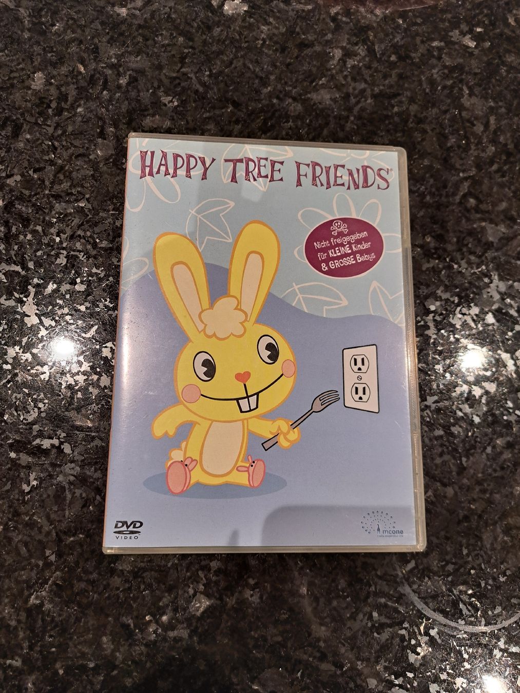 Tutti i DVDs: 2 DVDs Happy Tree Friends Volume 1&2 – Usato da Sirnach venduto da Der-Installateur