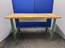 Werkstatttisch/Werkbank, grüne Metallbeine