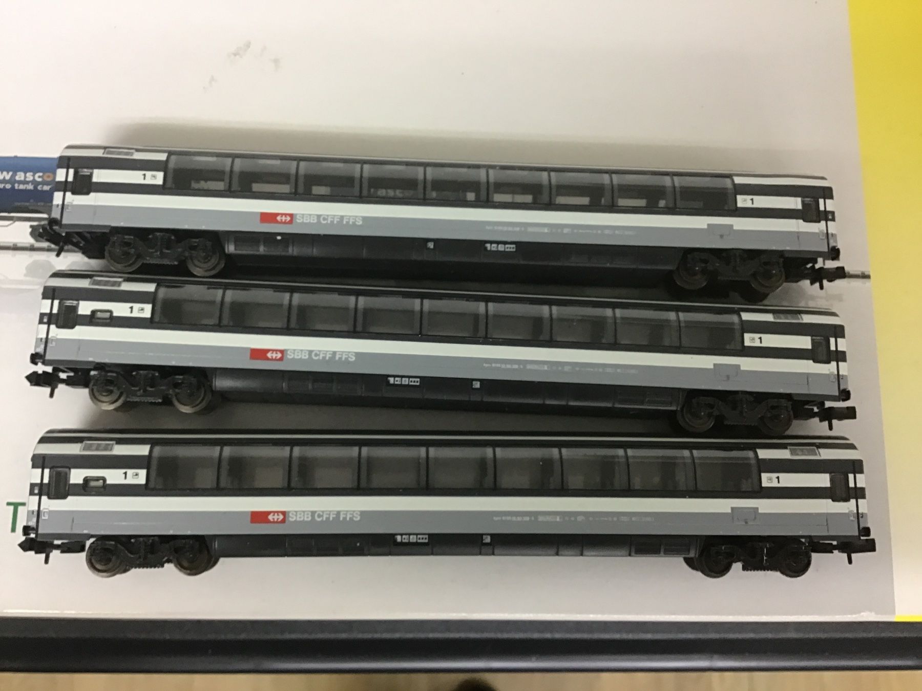 Trix Modellini di ferrovie: SBB CFF FFS Wagen 1. Klasse, 3 Stück, TRIX N – Usato da Männedorf venduto da Spezial-Modelle