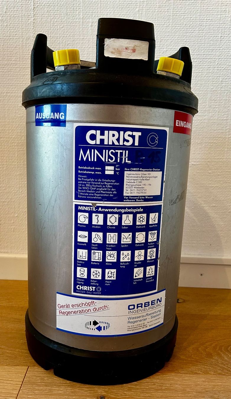 Sanitär: Entkalkungsanlage mit Messgerät – Gebraucht aus Bronschhofen von Suriablau