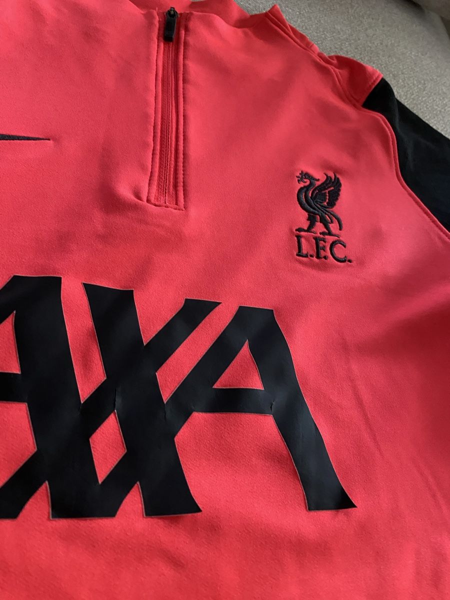 Nike Leibchen & Hosen: Pull d'entraînement Liverpool FC - Taille M – Gebraucht aus Rossemaison von Carduelis 4