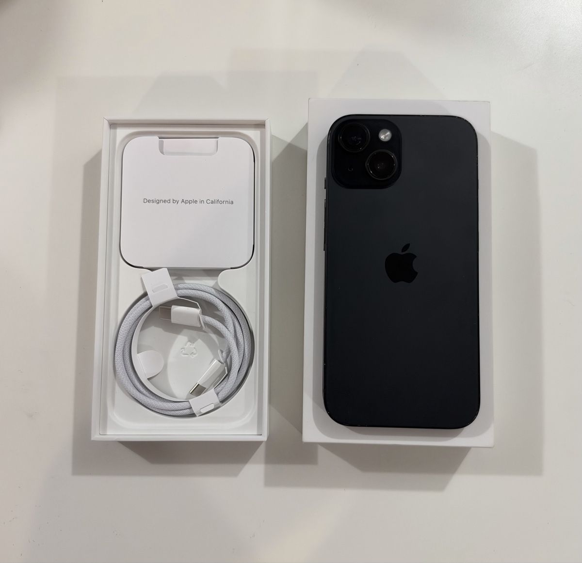 Apple Handys / Smartphones: Apple iPhone 15 128 Go noir  – Gebraucht aus Yverdon-les-Bains von AVRS.CH