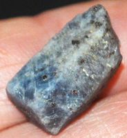 Mineralien L-8467 – Korund Saphir 19x10mm 22.25 Karat