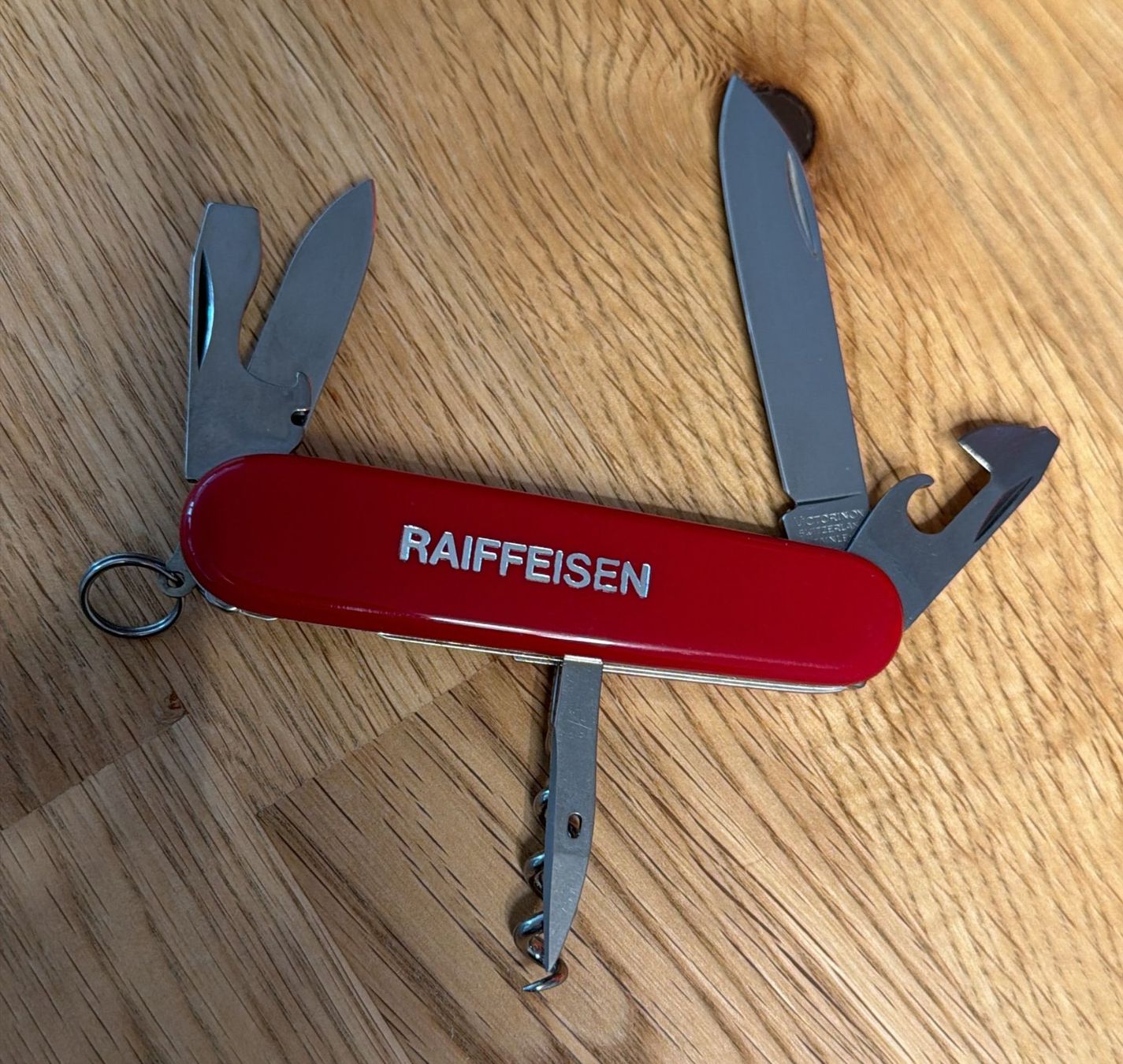 Victorinox Coltelli tascabile: VICTORINOX RAIFFEISEN SACKMESSER – Nuovo (secondo la descrizione) da Zürich venduto da Frei-Occasionen 3
