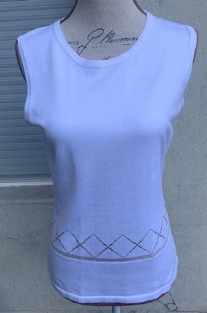 Superbe débardeur blanc en maille 80%viscose LEO&UGO t.2
